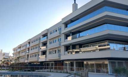 Apartamento com 5 quartos à venda em Jurerê, Florianópolis  por R$ 5.222.137