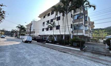 Apartamento com 1 quarto à venda em Jurerê, Florianópolis  por R$ 695.000