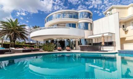 Casa com 5 quartos à venda em Jurerê Internacional, Florianópolis  por R$ 37.000.000