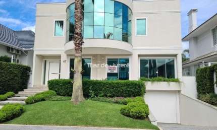 Casa com 4 quartos à venda em Jurerê Internacional, Florianópolis  por R$ 4.990.000