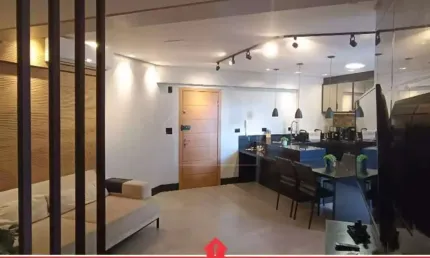 Apartamento à venda na Avenida Pedro Taques, Zona Armazém, Maringá