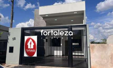 Casa à venda com 03 quartos sendo 1 suíte Jardim Dias Maringá PR