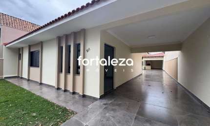 Casa ampla com área gourmet e piscina – Jardim Imperial