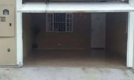 Sobrado residencial à venda, Parque Maria Domitila, São Paulo.