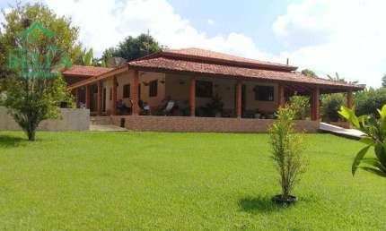 Chácara com 3 dormitórios à venda, 2800 m² por R$ 870.000,00 - Vila Santo Antonio - Iperó/SP