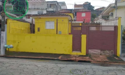 Casa à venda na Rua São Cândido, Vila Zat, São Paulo, 300 m2 por R$ 620.000