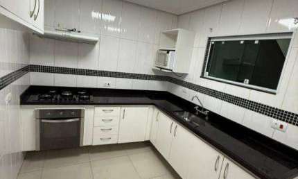 Sobrado com 2 dormitórios para alugar, 90 m² por R$ 2.500,00/mês - Parque Maria Domitila - São Paulo/SP