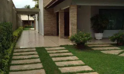 Sobrado com 6 dormitórios à venda, 602 m² por R$ 3.950. - Centro - Peruíbe/SP