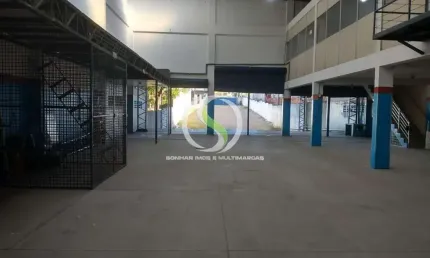 Galpão para Locação Próximo à Max Teixeira – 486m², Duas Docas, Pé-Direito de 8m, Mezanino, Habite-se e AVCB