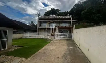 Casa com 3 quartos à venda no Santo Antônio, Joinville , 154 m2 por R$ 899.000
