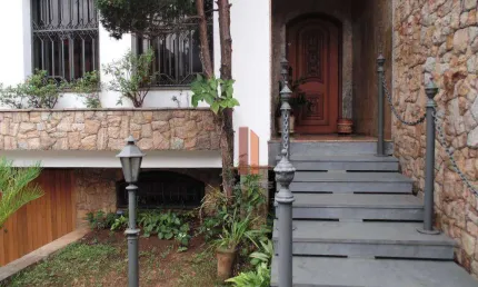Sobrado com 3 dormitórios à venda, 244 m² por R$ 1.350.000,00 - Água Rasa - São Paulo/SP