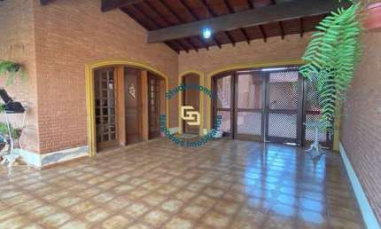Casa com 3 quartos à venda no Centro, Araras 