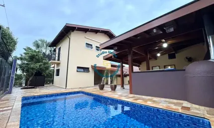 Santa Olívia - Casa à venda no condomínio Parque Terras de Santa Olívia - Araras/SP