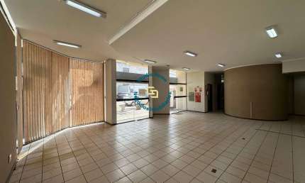 Casa comercial à venda no Centro, Araras 