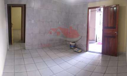 casa disponível para locação anual no bairro São Francisco de Assis