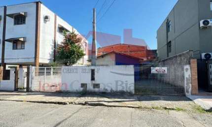 Excelente terreno próximo a avenida marginal em Balneário Camboriú.