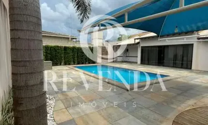 Casa com 4 quartos à venda no Umuarama, Uberlândia 
