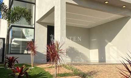 Lindo Sobrado com 3 Suítes, 1 Closet, Piscina, Área Gourmet, Cozinha planejada com Ilha e Cooktop. Condomínio Terras da Estância em Paulínia-SP