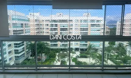 Barra da Tijuca! Lindíssimo Apartamento com 3 Suítes e Varanda Gourmet!