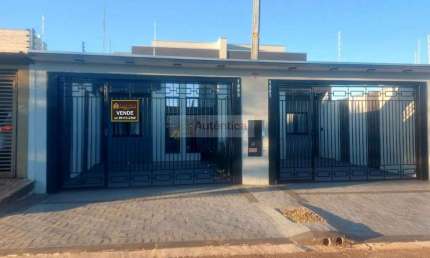 Casa para Venda em Cascavel, ANGRA DOS REIS, 3 dormitórios, 1 suíte, 2 banheiros, 2 vagas