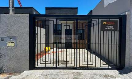 Casa para Venda em Cascavel, MORUMBI, 2 dormitórios, 1 suíte, 2 banheiros, 2 vagas