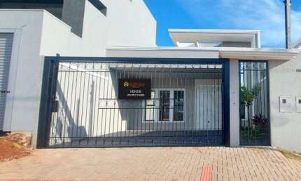 Casa para Venda em Cascavel, TROPICAL 3, 3 dormitórios, 1 suíte, 2 banheiros, 2 vagas