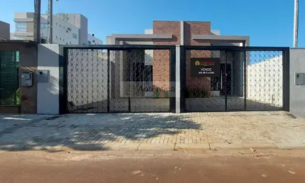 Casa para Venda em Cascavel, ANGRA DOS REIS, 3 dormitórios, 1 suíte, 2 banheiros, 2 vagas