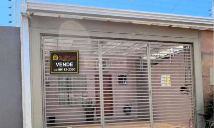 Casa para Venda em Cascavel, MORUMBI, 3 dormitórios, 1 banheiro, 2 vagas