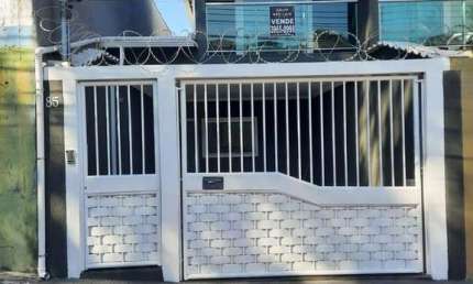 Casa com 3 quartos à venda na Rua Imaculada Novaes Santos, --, Céu Azul, Belo Horizonte por R$ 599.000