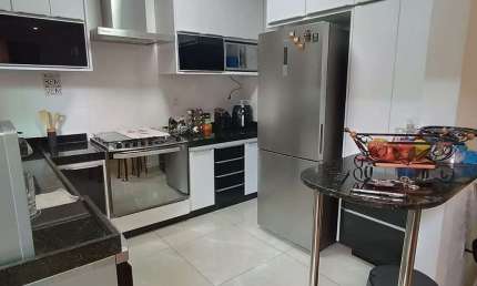 Casa com 2 quartos à venda na dos Médicos, --, Cândida Ferreira, Contagem por R$ 435.000