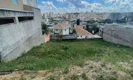 Terreno em condomínio fechado à venda na Rua Jair Gomes Bastos, --, Paquetá, Belo Horizonte por R$ 1.900.000