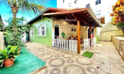 Casa com 4 quartos à venda na Rua Cantor Luiz Gonzaga, --, Castelo, Belo Horizonte por R$ 1.920.000