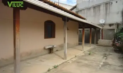 Casa com 3 quartos à venda na Dom Aristides Porto, --, Parque Xangri-Lá, Contagem por R$ 580.000