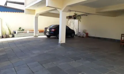 Casa com 3 quartos à venda na Jati, --, Vila Pérola, Contagem por R$ 750.000