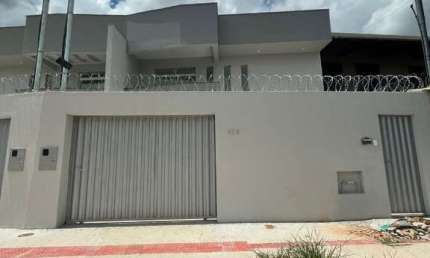 Casa com 4 quartos à venda na Avenida Alvarenga Peixoto, --, Nacional, Contagem por R$ 590.000