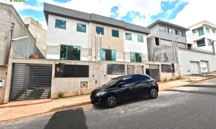 Casa com 3 quartos à venda na Alameda dos Canários, --, Cabral, Contagem por R$ 800.000