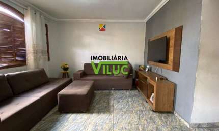 Casa com 3 quartos à venda na Rua dos Médicos, --, Alípio de Melo, Belo Horizonte por R$ 590.000