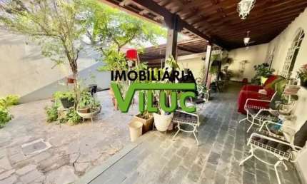 Casa com 3 quartos à venda na Rua dos Arquitetos, --, Alípio de Melo, Belo Horizonte por R$ 850.000