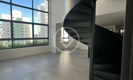 Duplex para venda tem 120 metros quadrados com 3 suítes em Tambaú - João Pessoa - PB