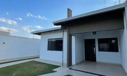 Casa com 2 quartos à venda na Avenida Leste Oeste, 1012, Jardim Bougainville, Sinop