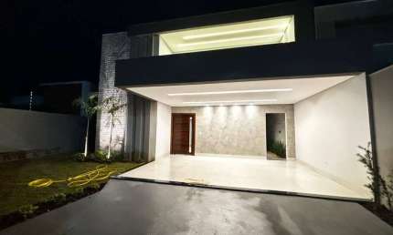 Casa com 3 quartos à venda na Avenida Integração, 3632, Jardim Copacabana, Sinop