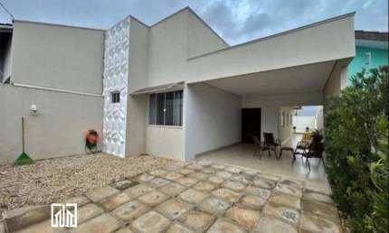 Casa com 2 quartos à venda na Rua dos Mamoeiros, 2525, Jardim Paraíso, Sinop