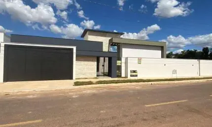 Casa com 3 quartos à venda na Avenida dos Mognos, 635, Residencial Paris, Sinop