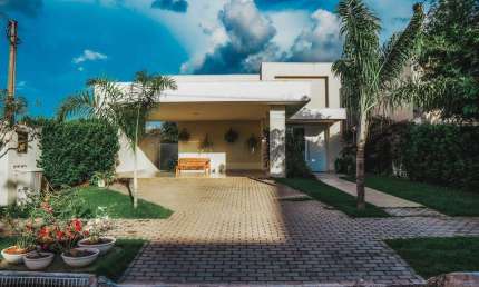 Casa com 3 quartos à venda na Avenida dos Mognos, 888, Eunice, Sinop