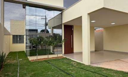 Casa com 3 quartos à venda na Avenida das Águias, 65, Jardim Caribe, Sinop