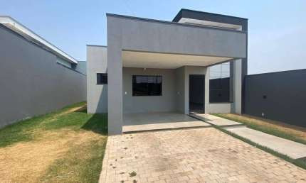 Casa com 3 quartos à venda na Rua Marajó, 87, Residencial Iguatemi, Sinop