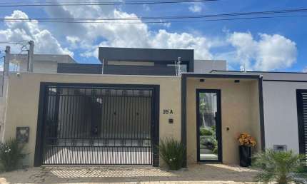 Casa com 3 quartos à venda na Avenida das Itaúbas, 96, Jardim Paraíso, Sinop