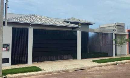 Casa com 3 quartos à venda na Estrada Claudete, 967, Jardim Morumbi, Sinop