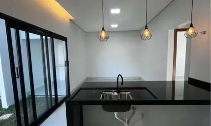 Casa com 3 quartos à venda na Rua das Avencas, 521, Setor Comercial, Sinop
