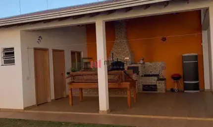 Casa com 3 quartos à venda no Califórnia, Londrina 